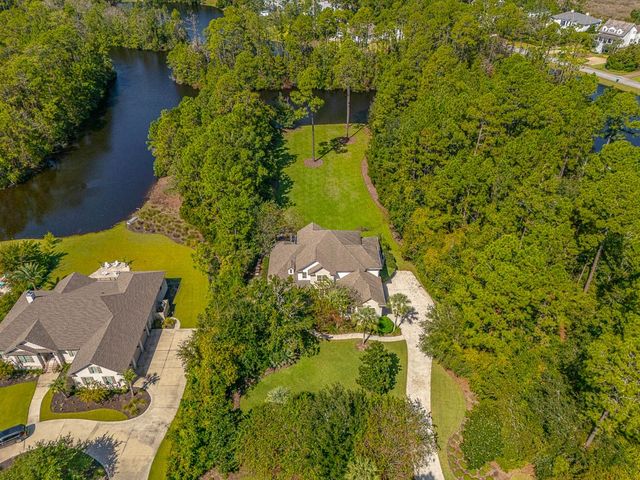 201 Stillwater Drive, St Simons Island, GA 31522