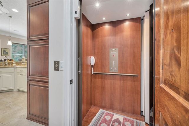 201 Stillwater Drive, St Simons Island, GA 31522