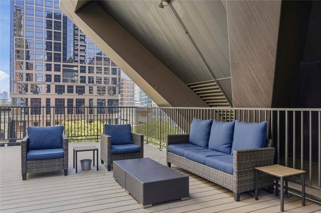1101 Walnut Street 604, Kansas City, MO 64106
