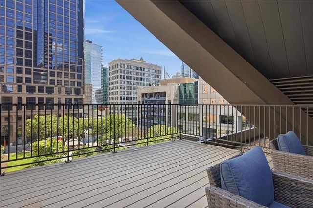 1101 Walnut Street 604, Kansas City, MO 64106