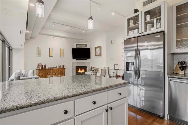 1101 Walnut Street 604, Kansas City, MO 64106