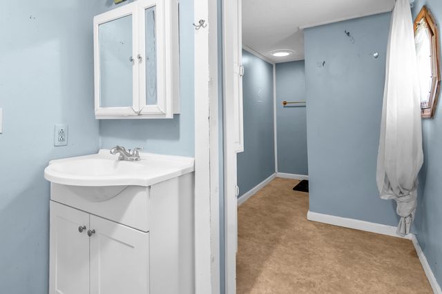 162 Main Street, Plaistow, NH 03865