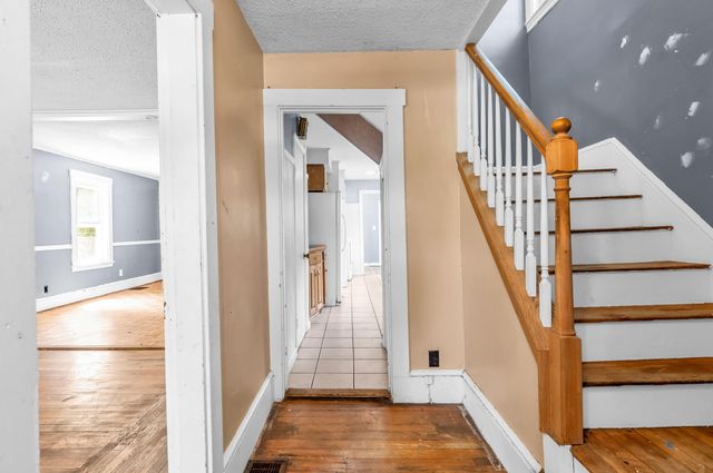 162 Main Street, Plaistow, NH 03865