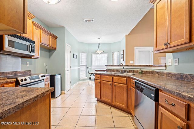 6448 Skyler Road, Walls, MS 38680