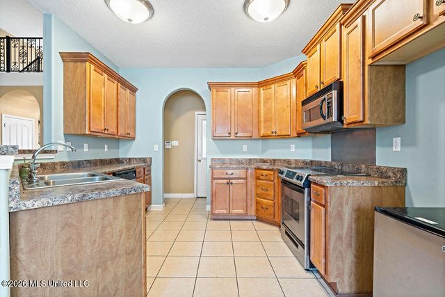 6448 Skyler Road, Walls, MS 38680