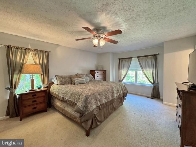 7124 JULIETTE LOW LN, Hughesville, MD 20637