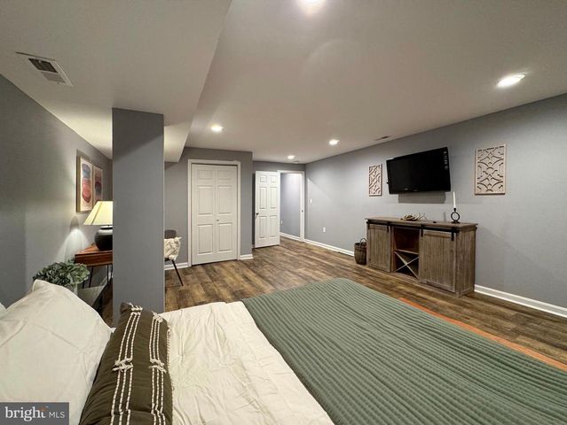 7124 JULIETTE LOW LN, Hughesville, MD 20637