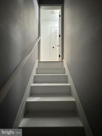 7124 JULIETTE LOW LN, Hughesville, MD 20637