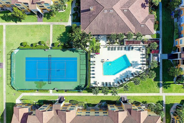 10764 70TH AVENUE 2103, Seminole, FL 33772