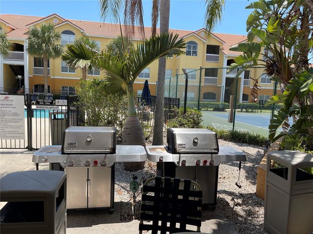 10764 70TH AVENUE 2103, Seminole, FL 33772