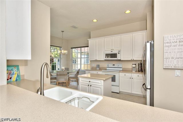 9657 Cypress Hammock CIR 202, Estero, FL 34135
