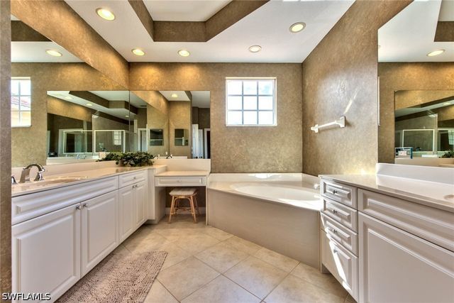 9657 Cypress Hammock CIR 202, Estero, FL 34135