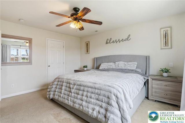 9581 Sleepy Hollow Lane, Upper Macungie Twp, PA 18031