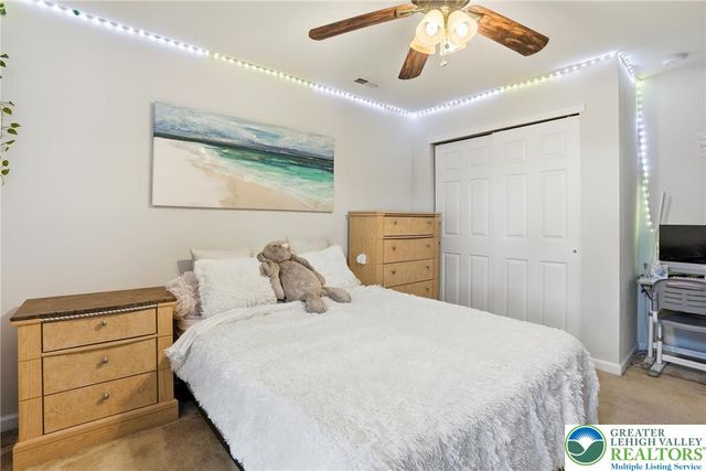 9581 Sleepy Hollow Lane, Upper Macungie Twp, PA 18031