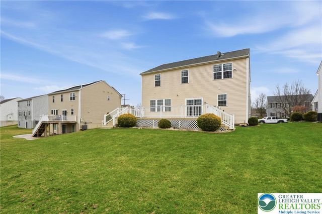 9581 Sleepy Hollow Lane, Upper Macungie Twp, PA 18031