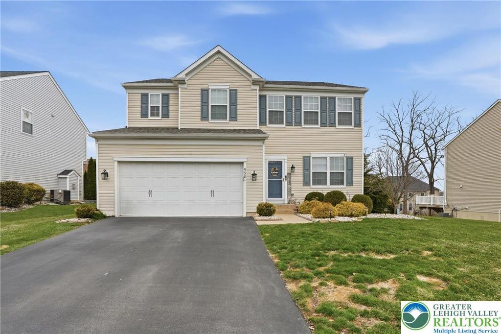 9581 Sleepy Hollow Lane, Upper Macungie Twp, PA 18031