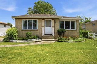 74 Lucy Lane, Cheektowaga, NY 14225