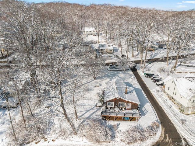 4 Beachway Drive, Holmes, NY 12531