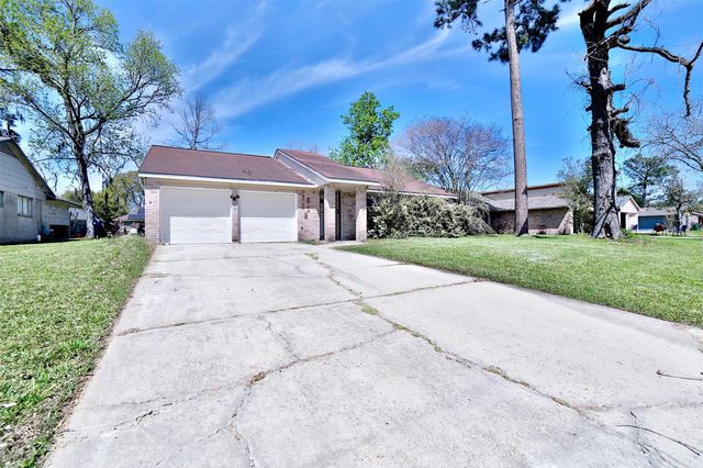 10119 Valley Club Drive, Houston, TX 77078