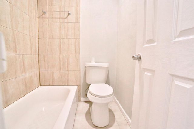 10119 Valley Club Drive, Houston, TX 77078