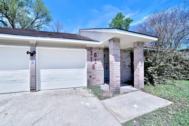 10119 Valley Club Drive, Houston, TX 77078