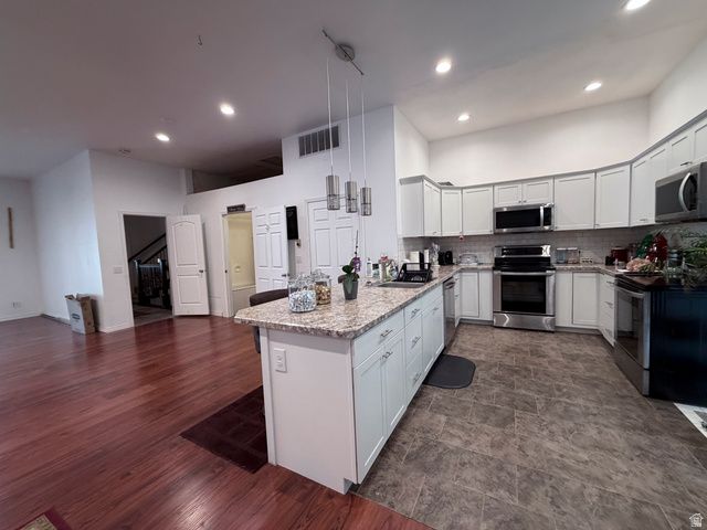 2855 S 1000 ST, Perry, UT 84302