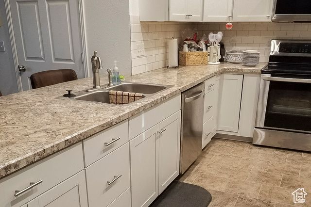 2855 S 1000 ST, Perry, UT 84302