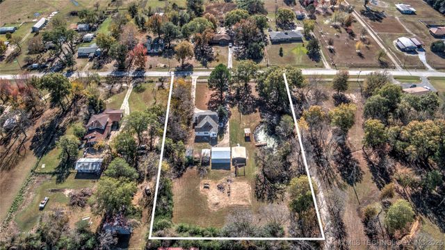 15705 Old Morris Highway, Okmulgee, OK 74447