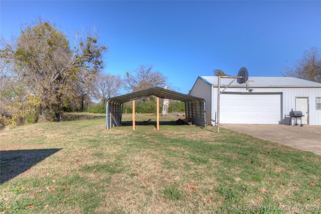 15705 Old Morris Highway, Okmulgee, OK 74447