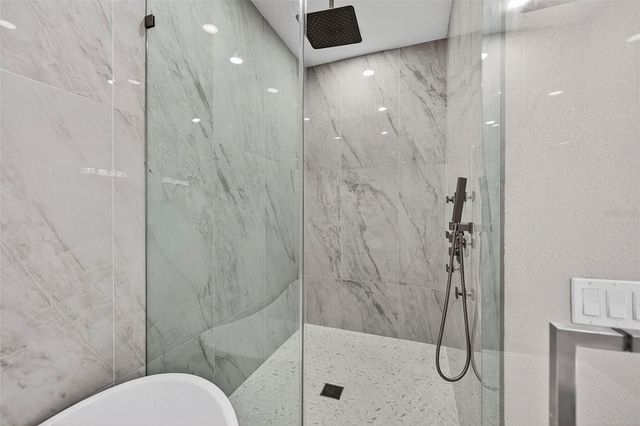 8509 N NEWPORT AVENUE, Tampa, FL 33604