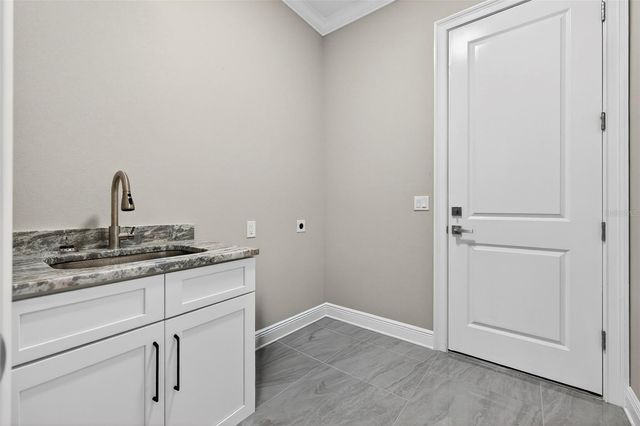 8509 N NEWPORT AVENUE, Tampa, FL 33604