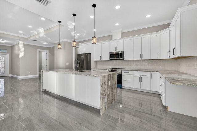 8509 N NEWPORT AVENUE, Tampa, FL 33604