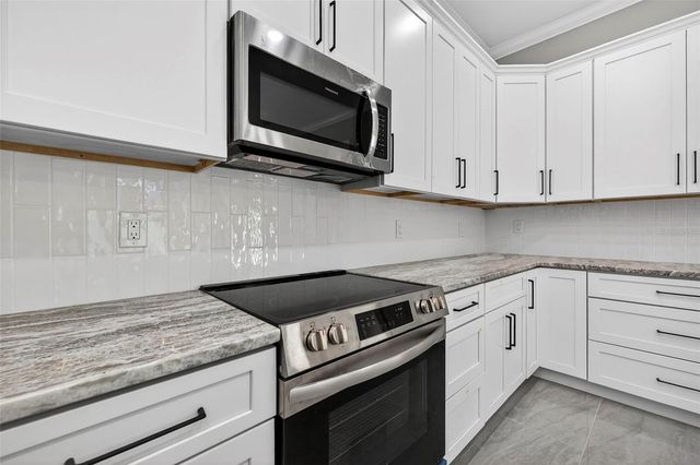 8509 N NEWPORT AVENUE, Tampa, FL 33604