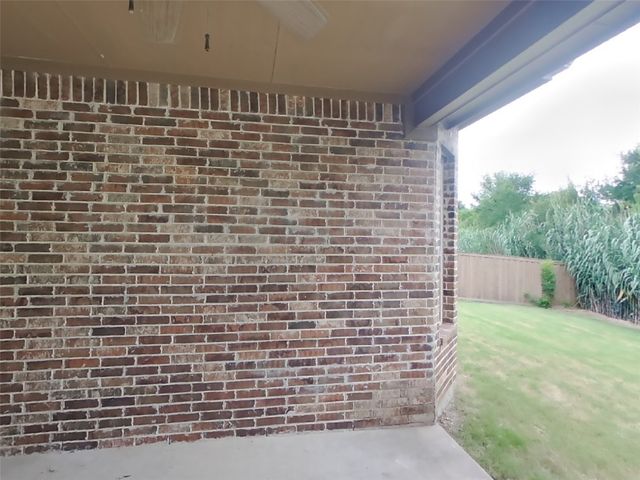 5024 Kestrel Drive, Mesquite, TX 75181