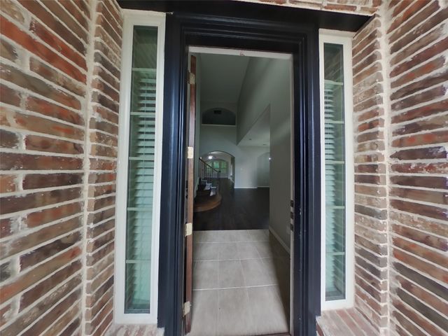 5024 Kestrel Drive, Mesquite, TX 75181