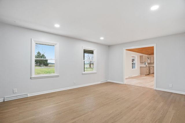 5654 Borthick Rd, Springfield, TN 37172