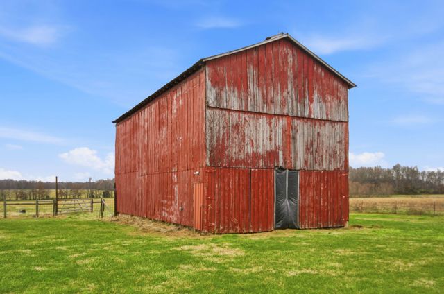 5654 Borthick Rd, Springfield, TN 37172