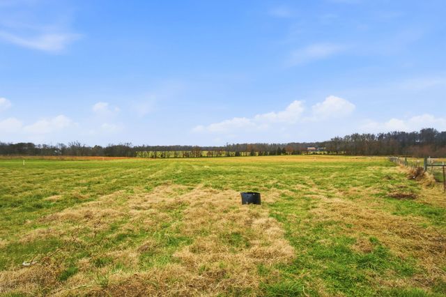 5654 Borthick Rd, Springfield, TN 37172