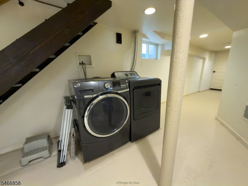 107 Sheridan Ave, Roselle Park Boro, NJ 07204 — photo 3