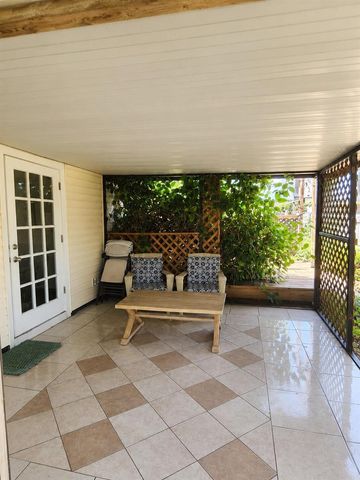 2490 SE Whitehorse Street, Port St. Lucie, FL 34984