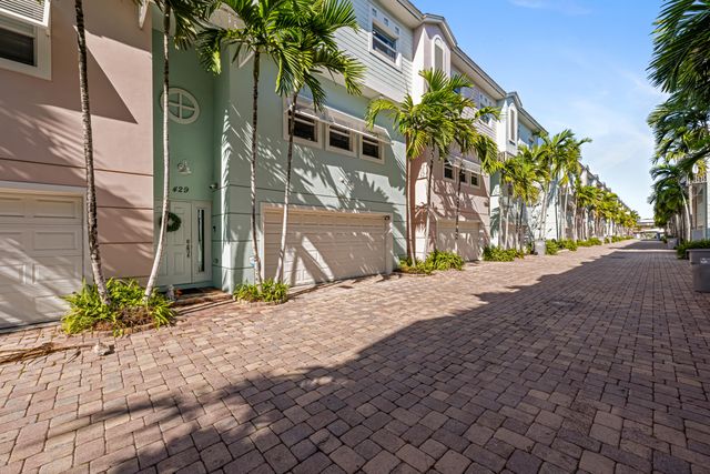 429 NE 1st Street, Pompano Beach, FL 33060