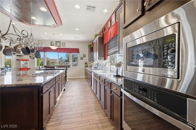 8334 Agave Bloom Street, Las Vegas, NV 89131