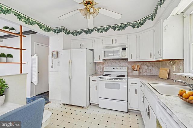 541 CHURCH RD, Norristown, PA 19403