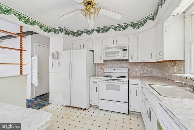 541 CHURCH RD, Norristown, PA 19403