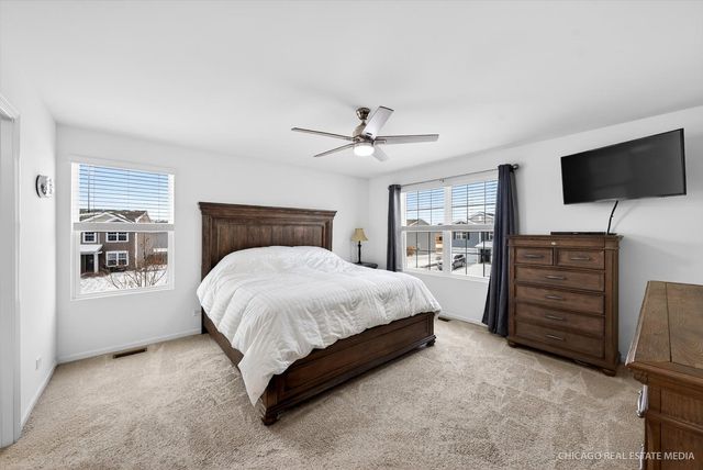 1720 Bayberry Lane, Pingree Grove, IL 60140