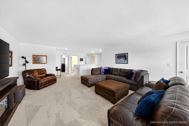 1720 Bayberry Lane, Pingree Grove, IL 60140