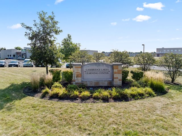 1720 Bayberry Lane, Pingree Grove, IL 60140