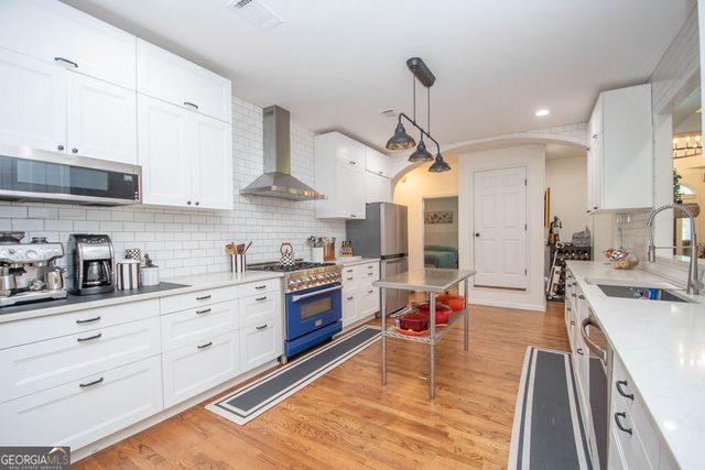 115 Hazelridge Lane, Sharpsburg, GA 30277
