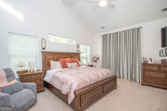 115 Hazelridge Lane, Sharpsburg, GA 30277