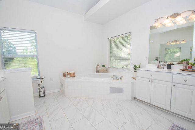 115 Hazelridge Lane, Sharpsburg, GA 30277
